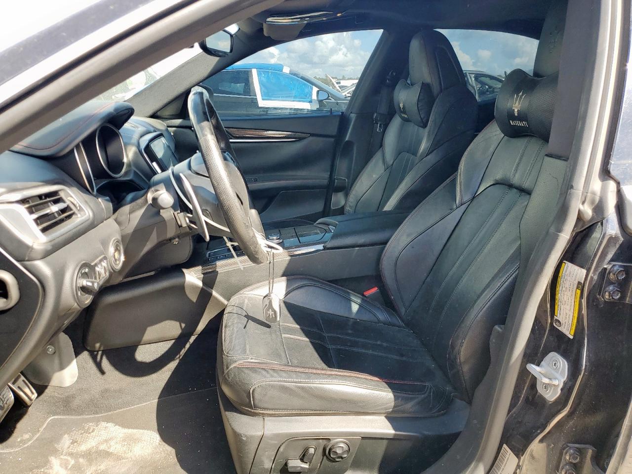 2018 Maserati Ghibli S Black vin: ZAM57YSS4J1260150