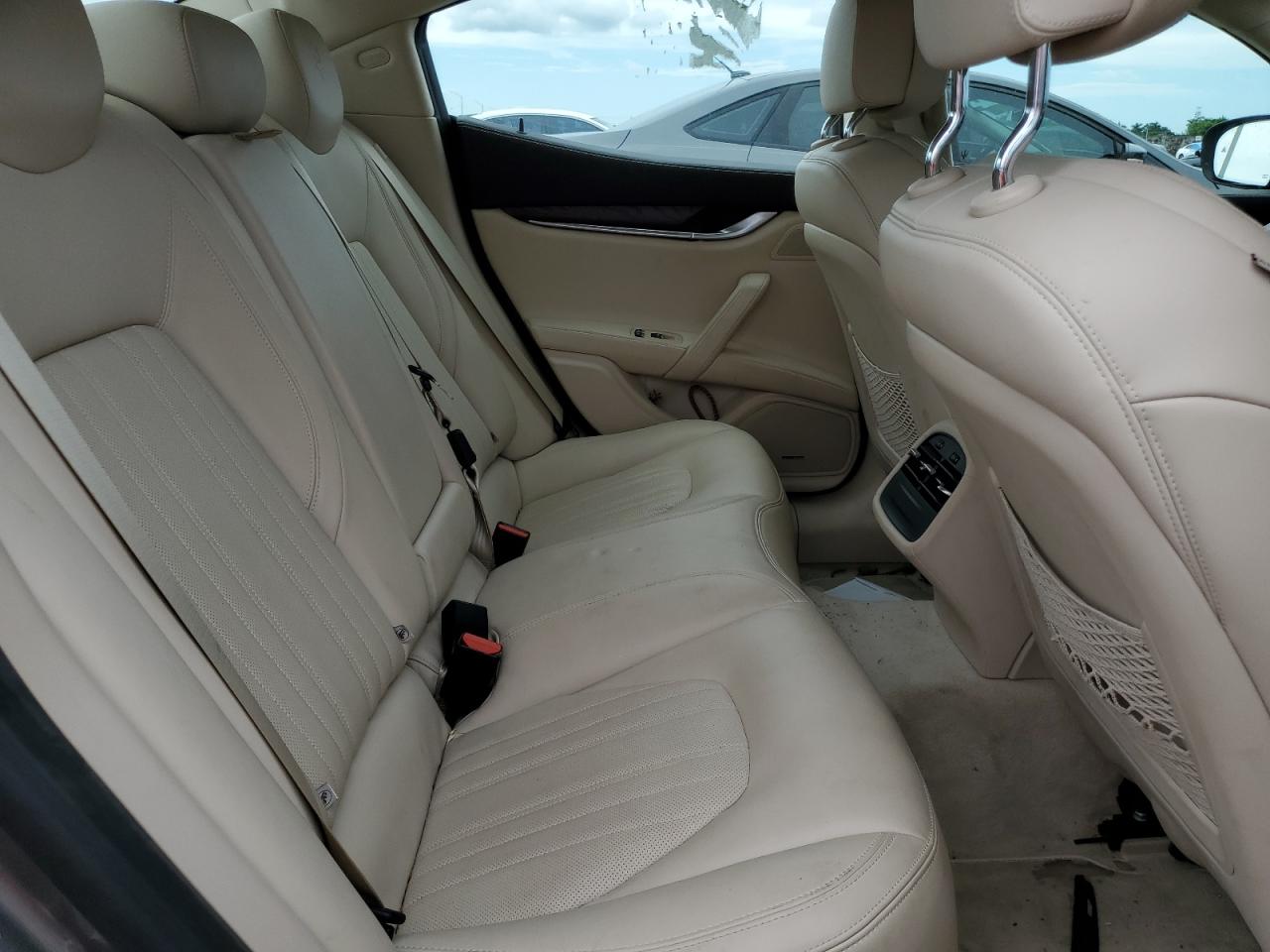 2018 Maserati Ghibli S Gray vin: ZAM57YTL2J1286205