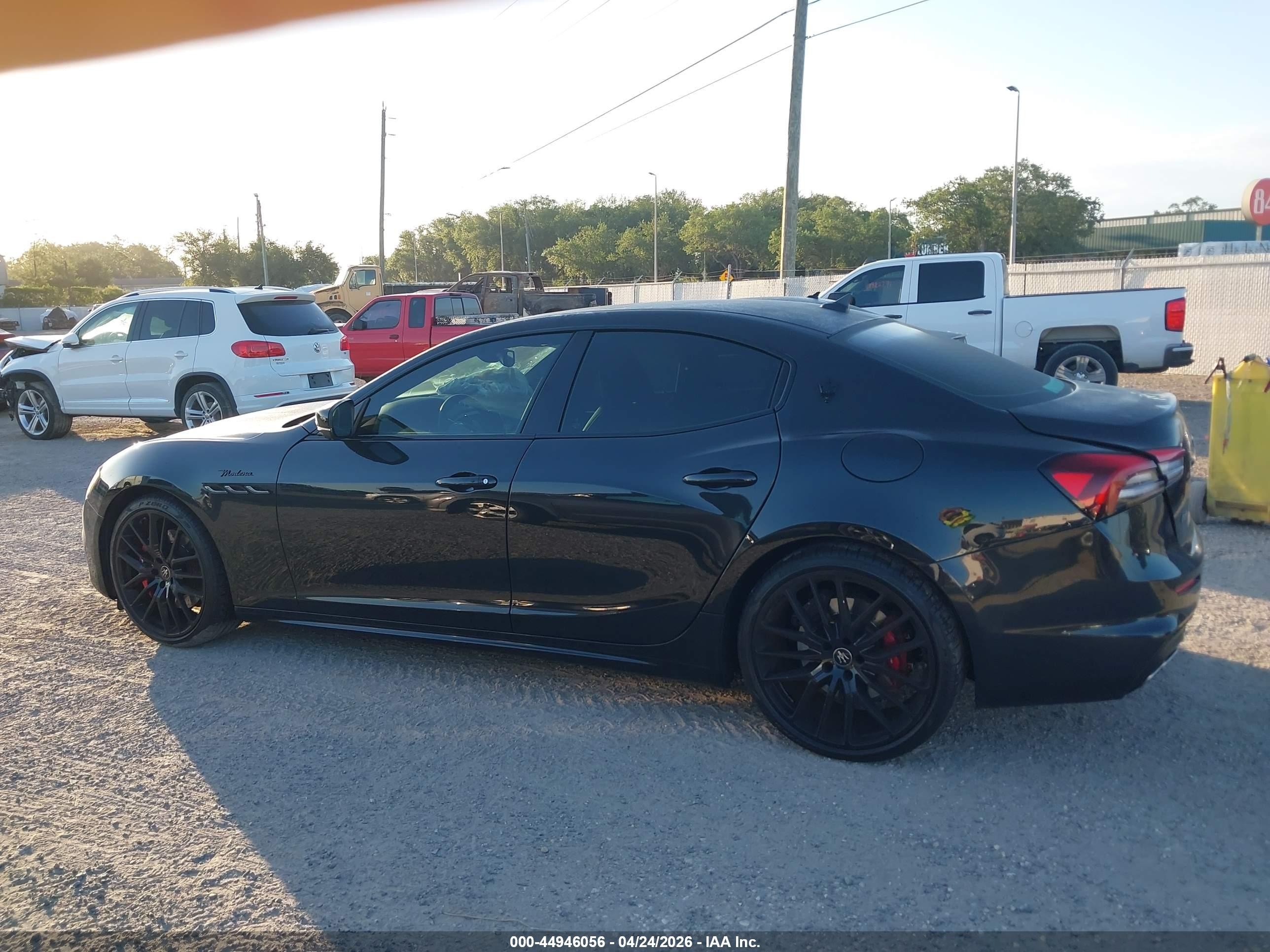 2024 Maserati Ghibli Modena Ultima Q4 Black vin: ZAM57YTM3RX452829