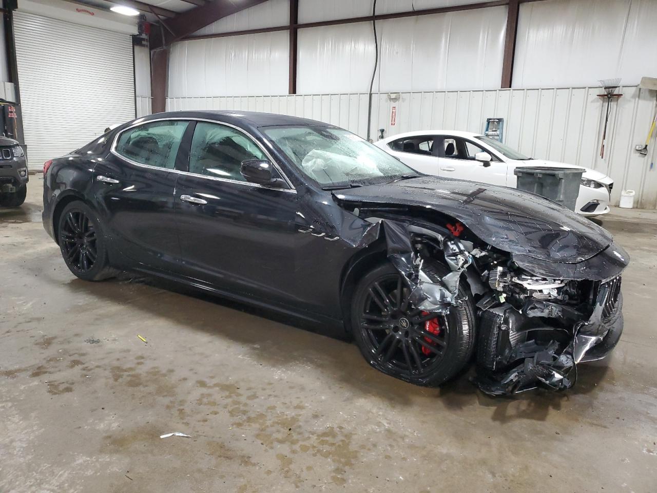 2024 Maserati Ghibli Modena Black vin: ZAM57YTM5RX451021