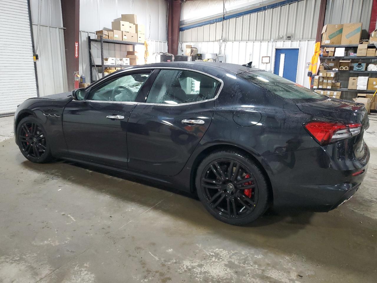 2024 Maserati Ghibli Modena Black vin: ZAM57YTM5RX451021