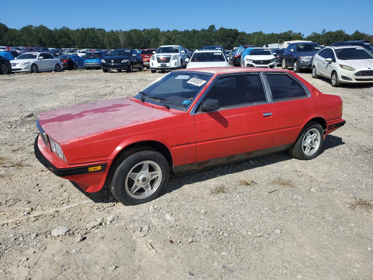 1984 Maserati Biturbo Red vin: ZAMAL1102EB310318