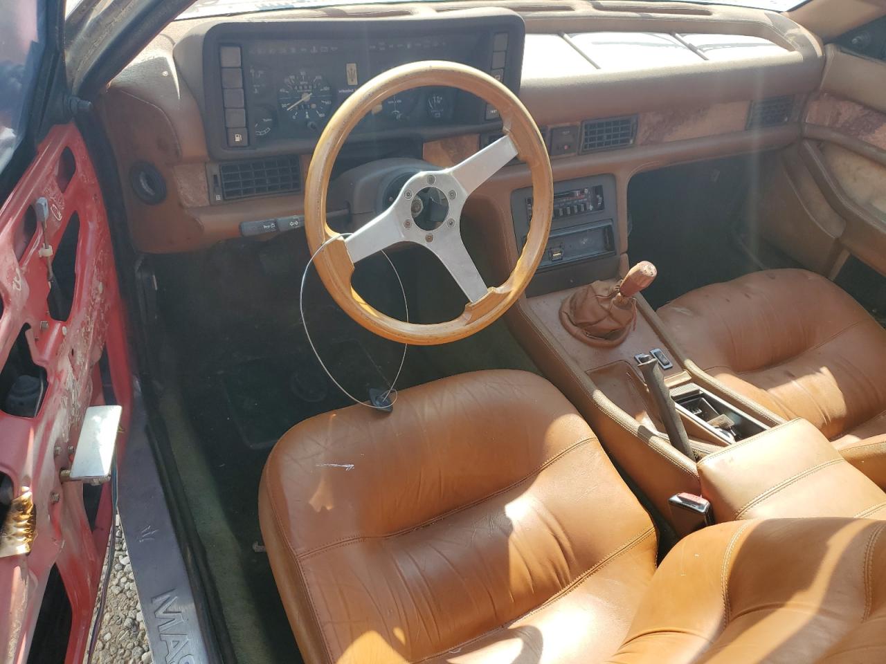1984 Maserati Biturbo Red vin: ZAMAL1102EB310318