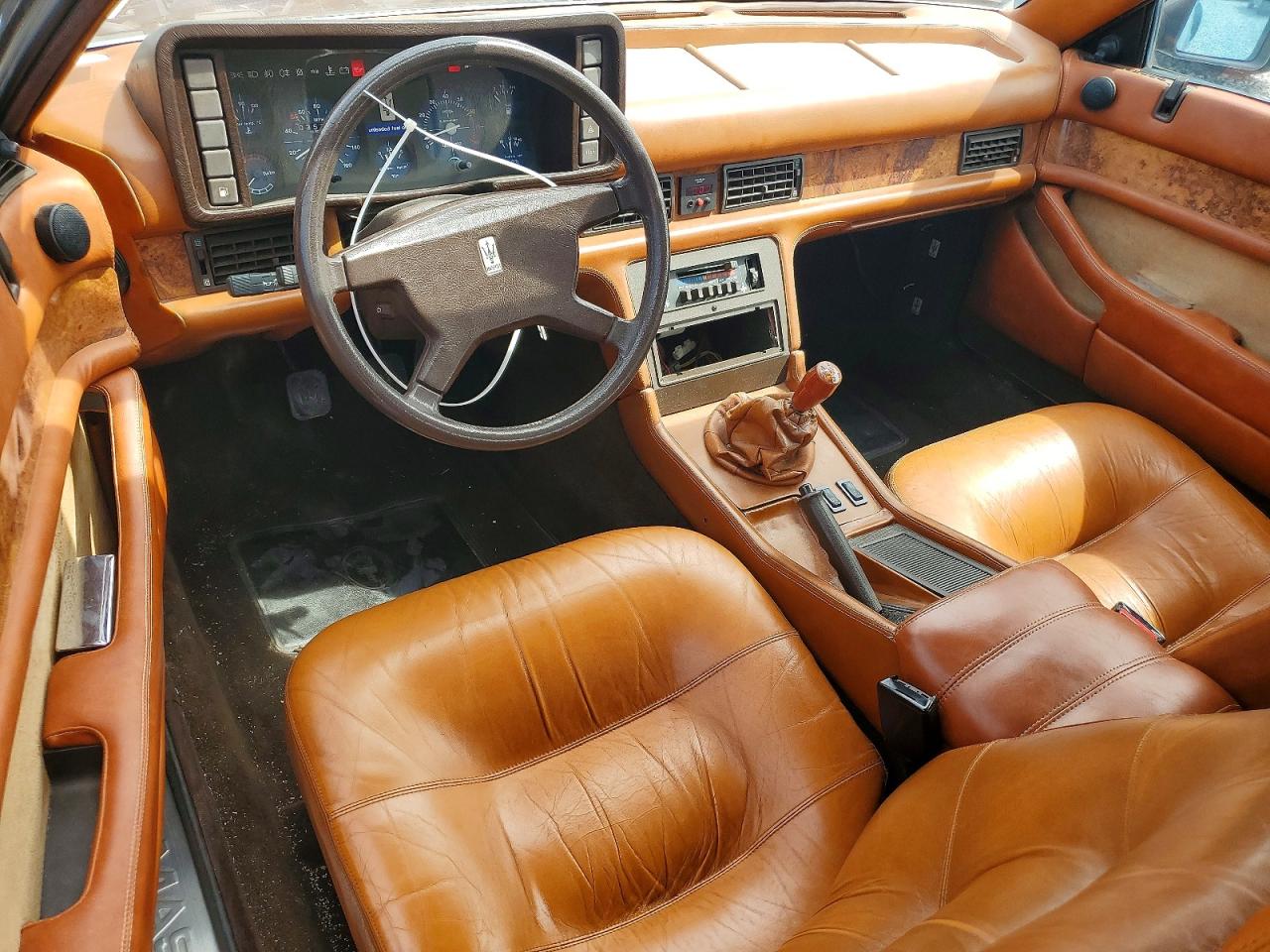 1984 Maserati Biturbo Blue vin: ZAMAL1103EB319870