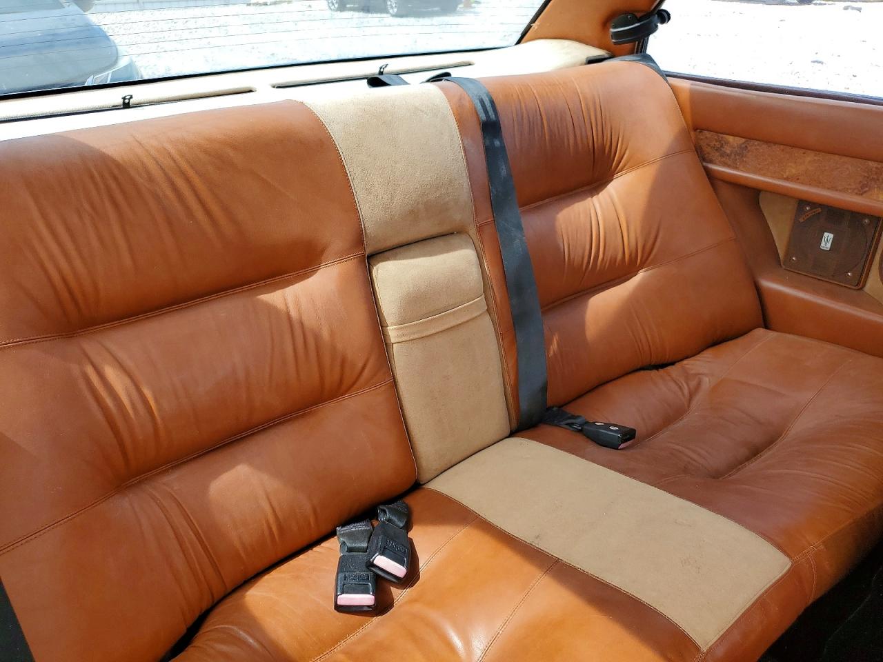 1984 Maserati Biturbo Blue vin: ZAMAL1103EB319870