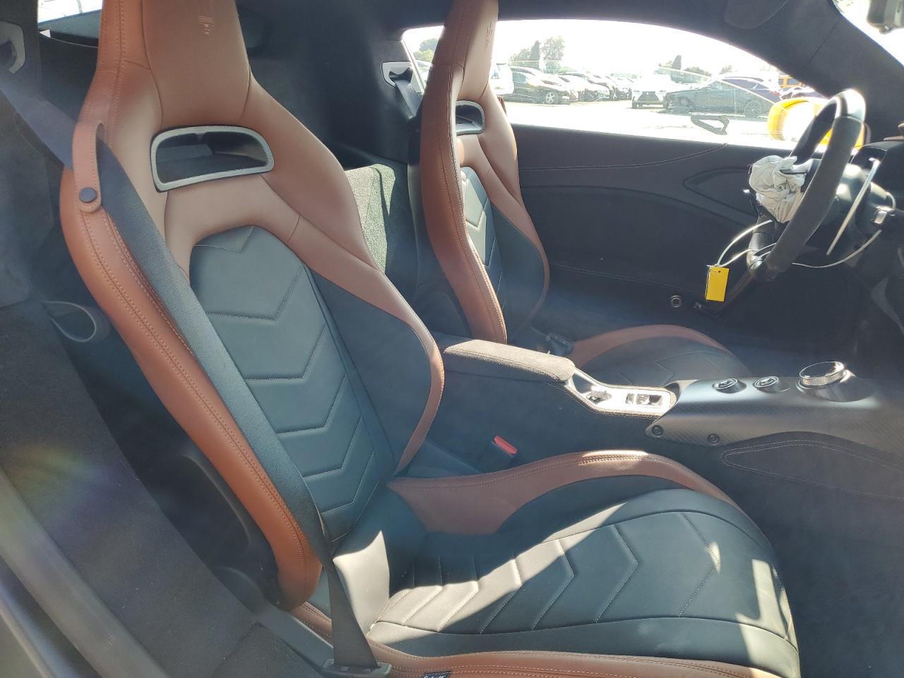 2023 Maserati Mc20  Yellow vin: ZAMBMRAB9P0436014