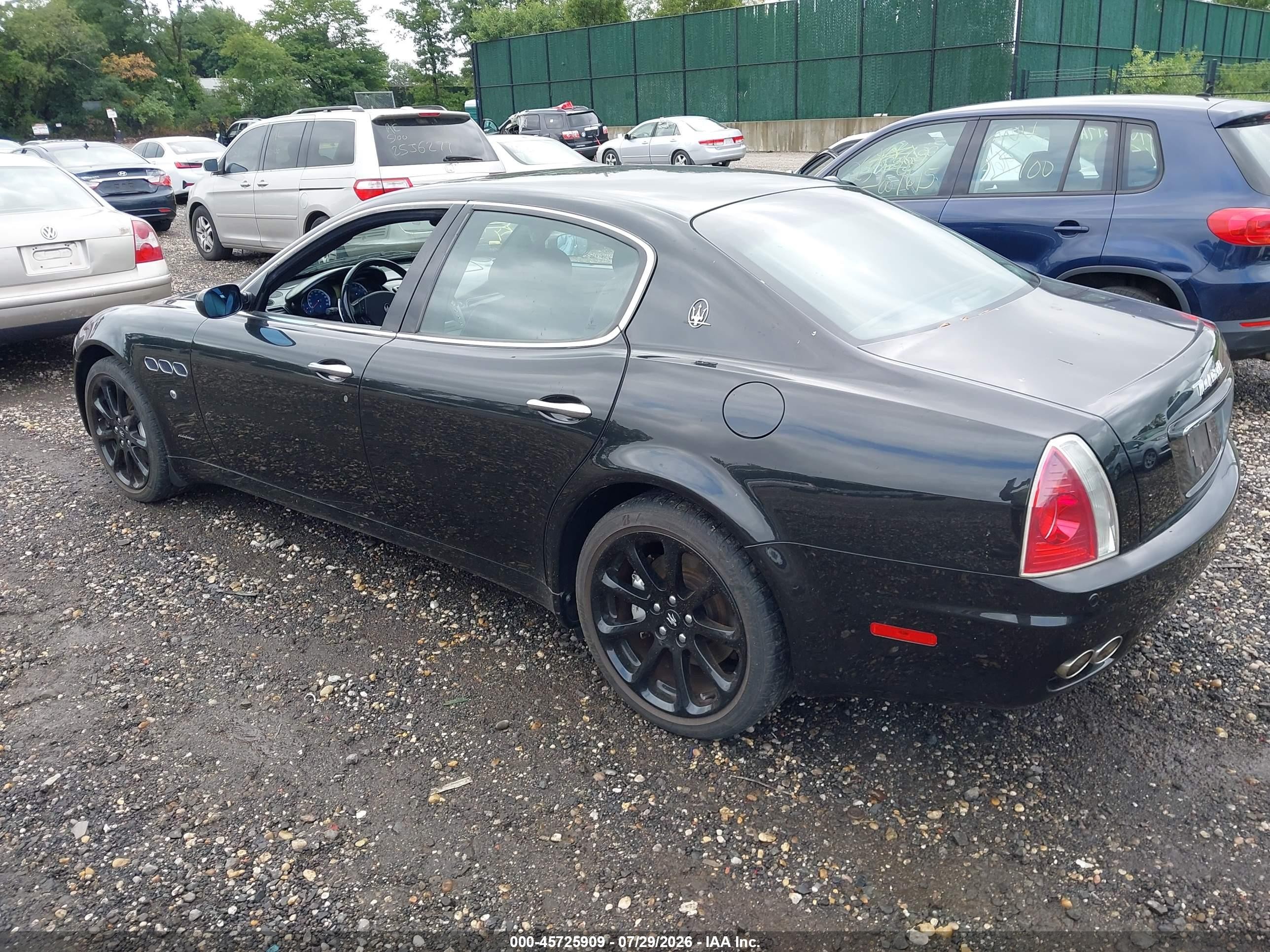 2007 Maserati Quattroporte Base Duoselect/executive Duoselect/sport Gt Duoselect Black vin: ZAMCE39A370026805