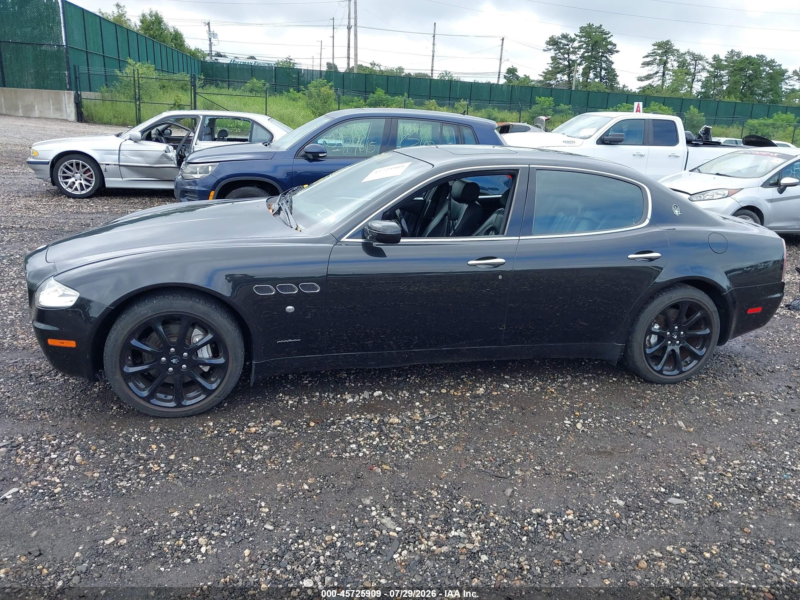 2007 Maserati Quattroporte Base Duoselect/executive Duoselect/sport Gt Duoselect Black vin: ZAMCE39A370026805