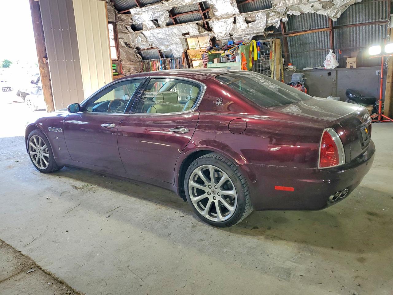 2005 Maserati Quattroporte M139 Burgundy vin: ZAMCE39A550018864