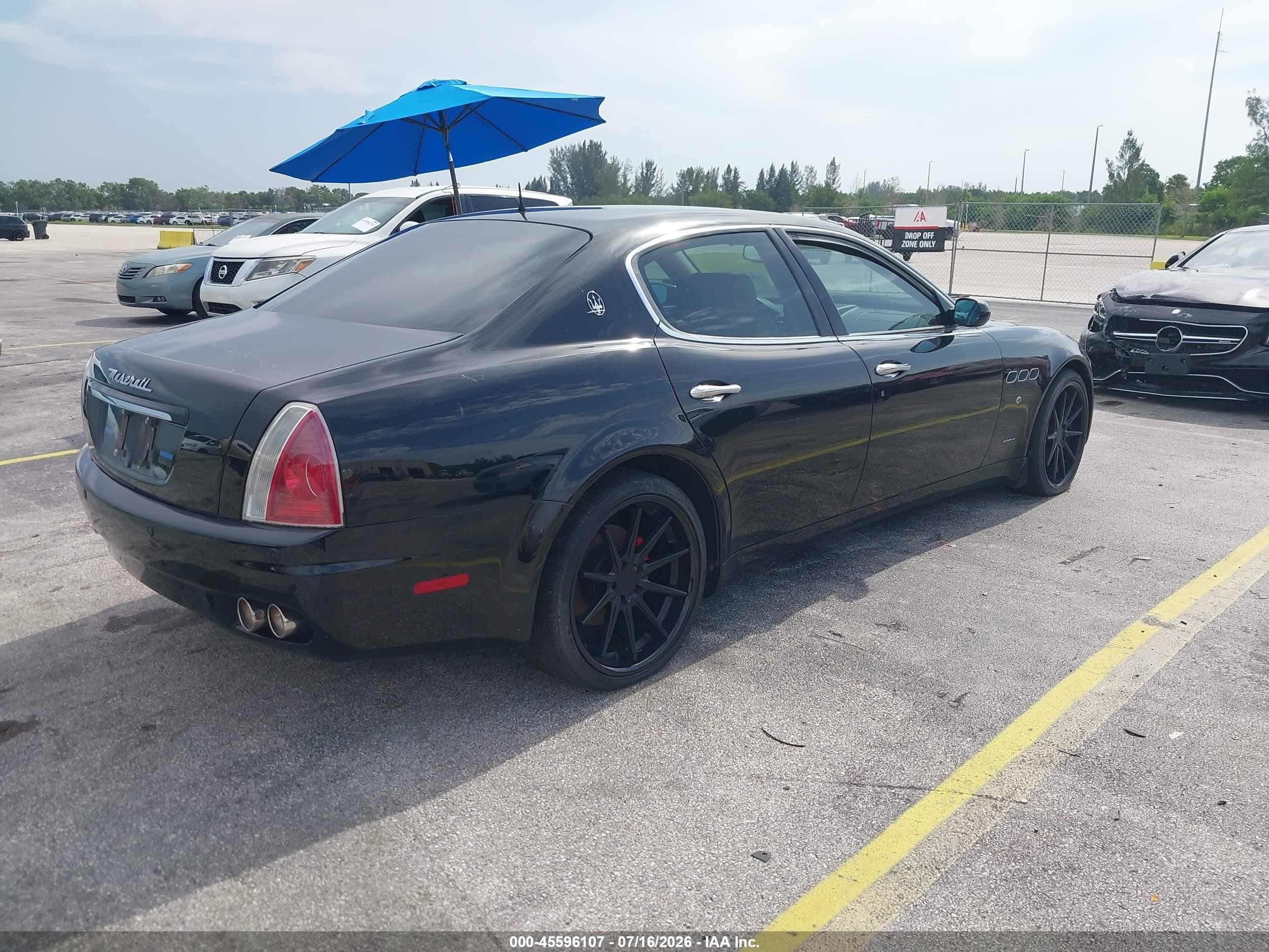 2006 Maserati Quattroporte Executive Gt/sport Gt Black vin: ZAMCE39A660020642