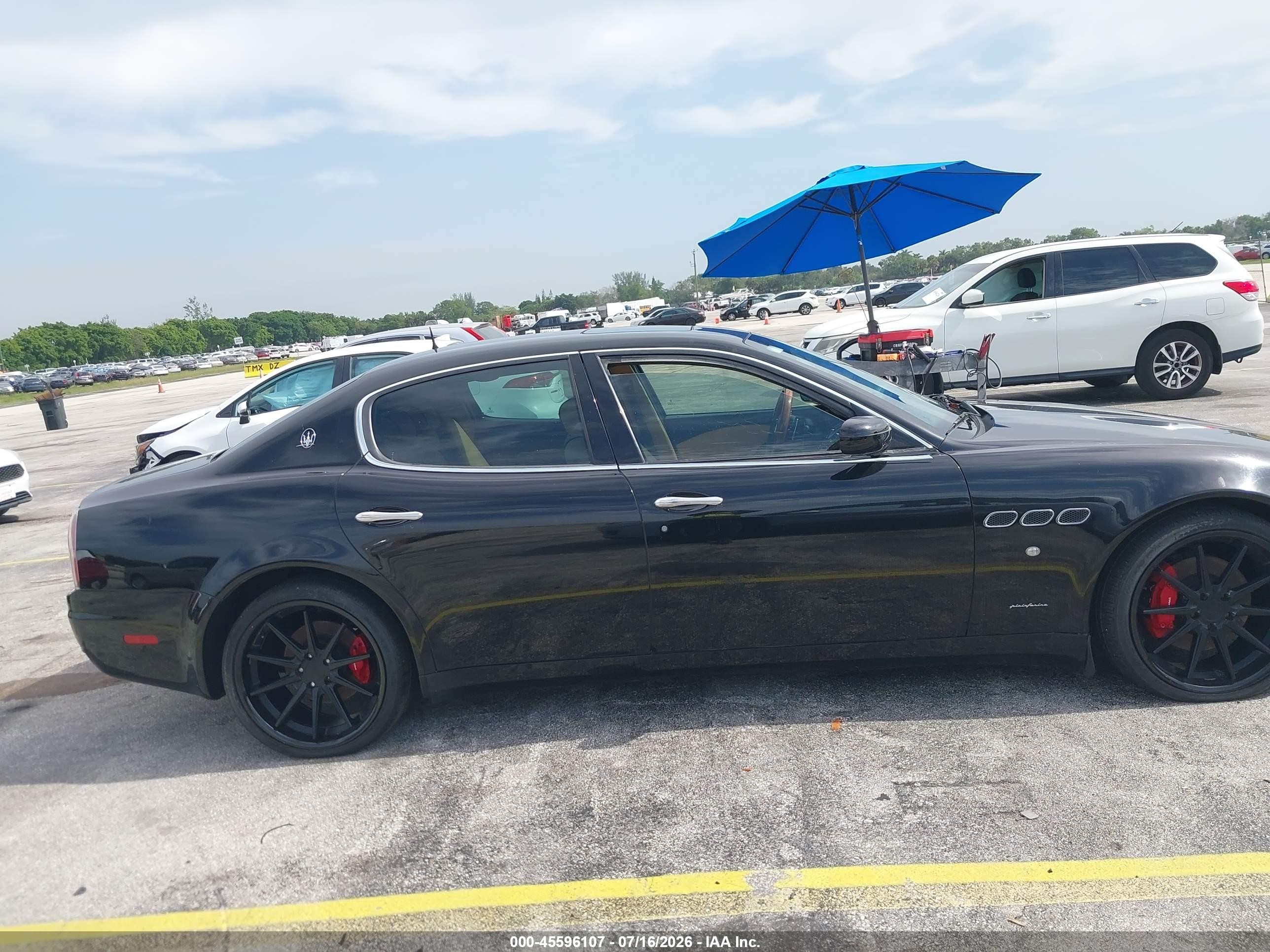 2006 Maserati Quattroporte Executive Gt/sport Gt Black vin: ZAMCE39A660020642