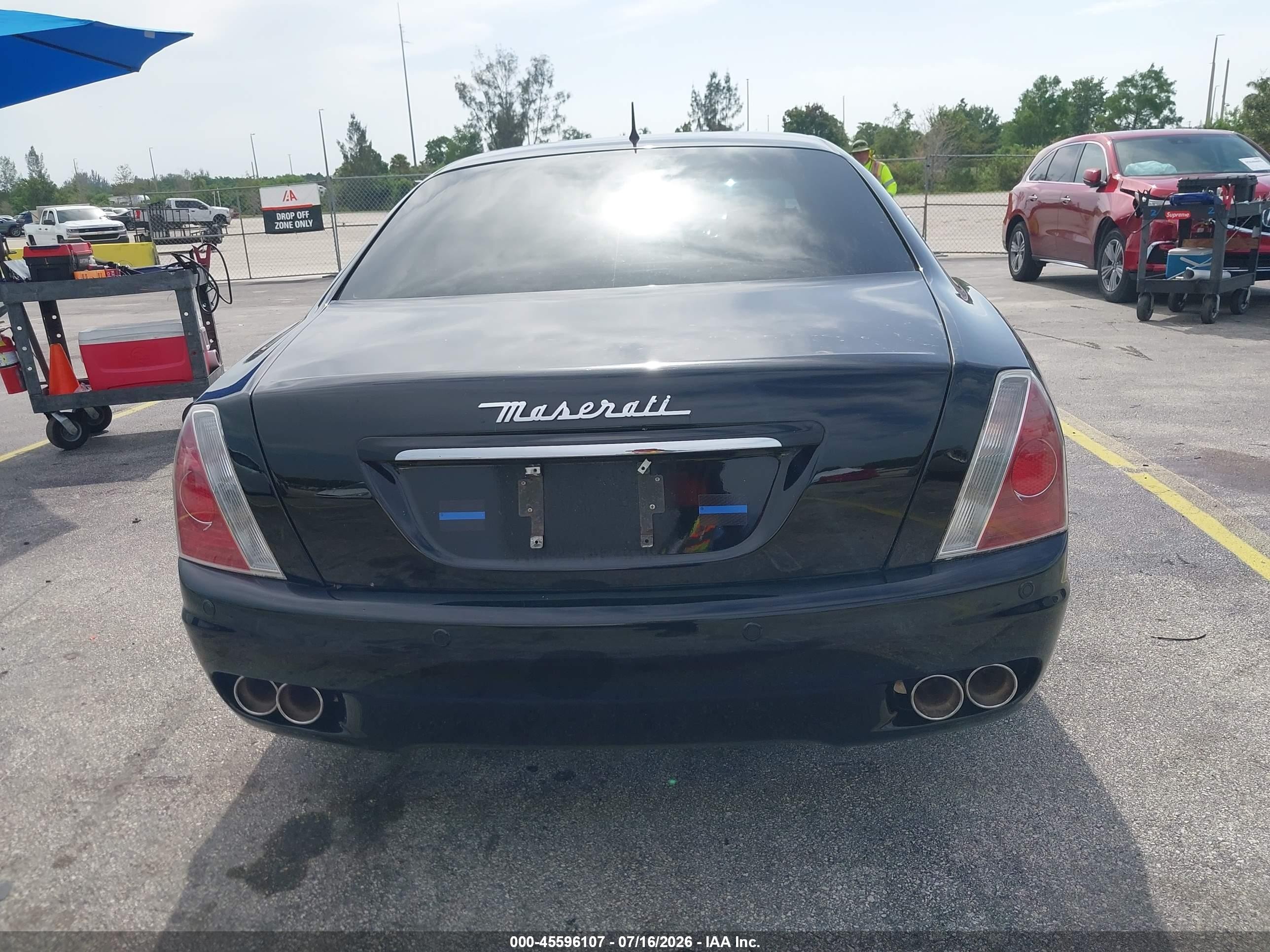 2006 Maserati Quattroporte Executive Gt/sport Gt Black vin: ZAMCE39A660020642