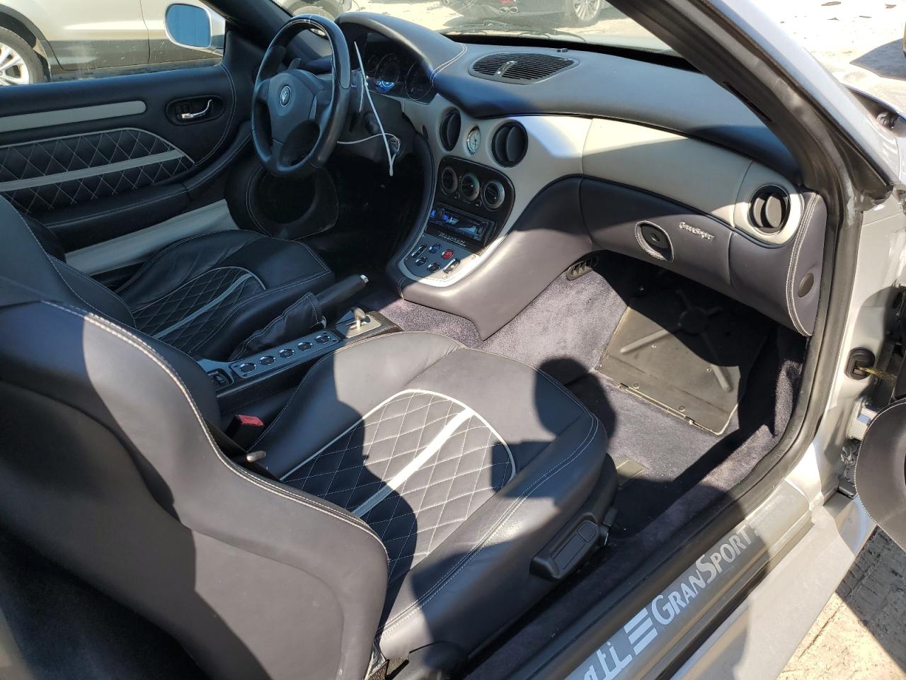 2006 Maserati Gransport Spyder Silver vin: ZAMEB18A160024220