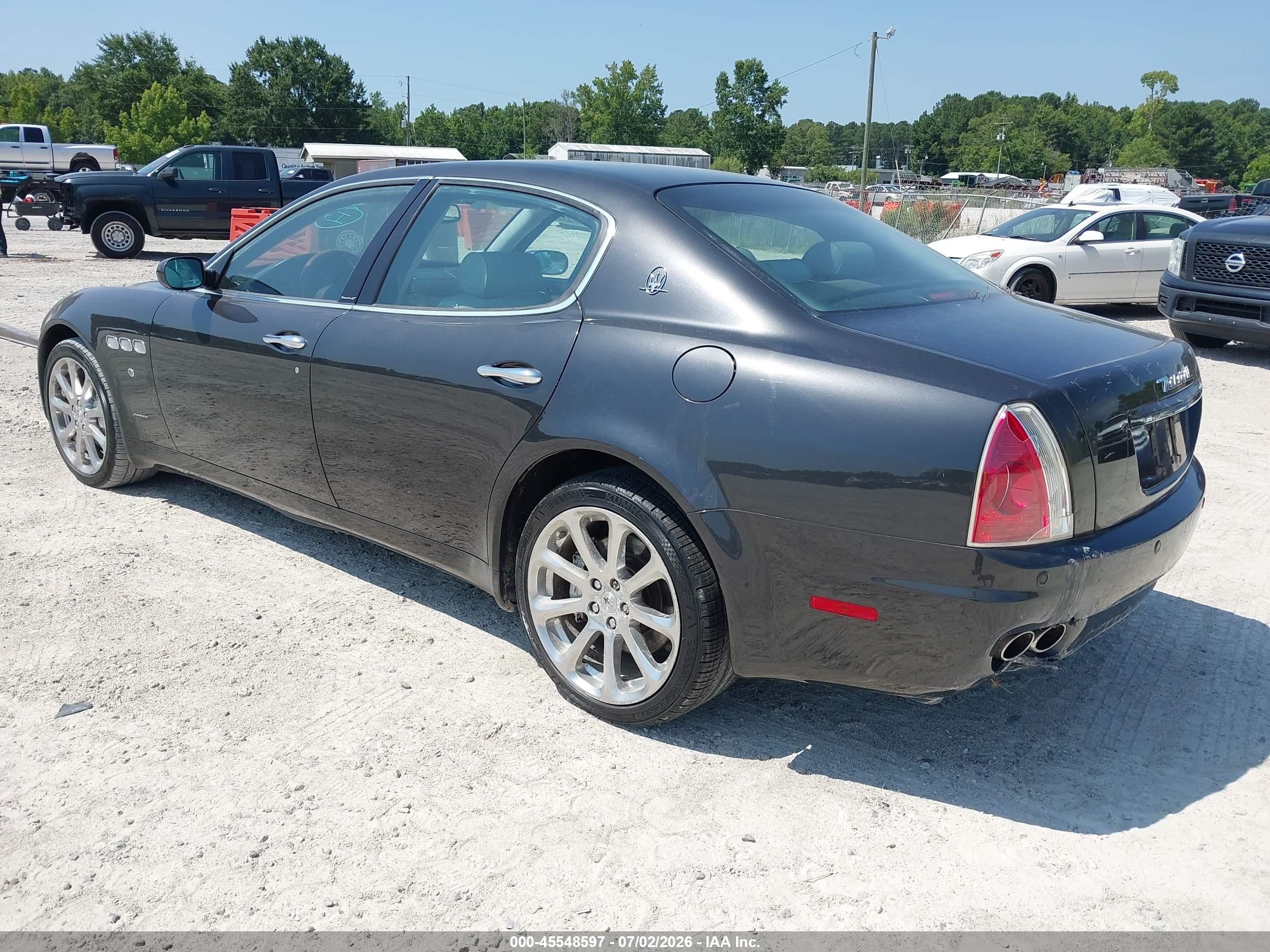 2008 Maserati Quattroporte   Brown vin: ZAMFE39A380036832