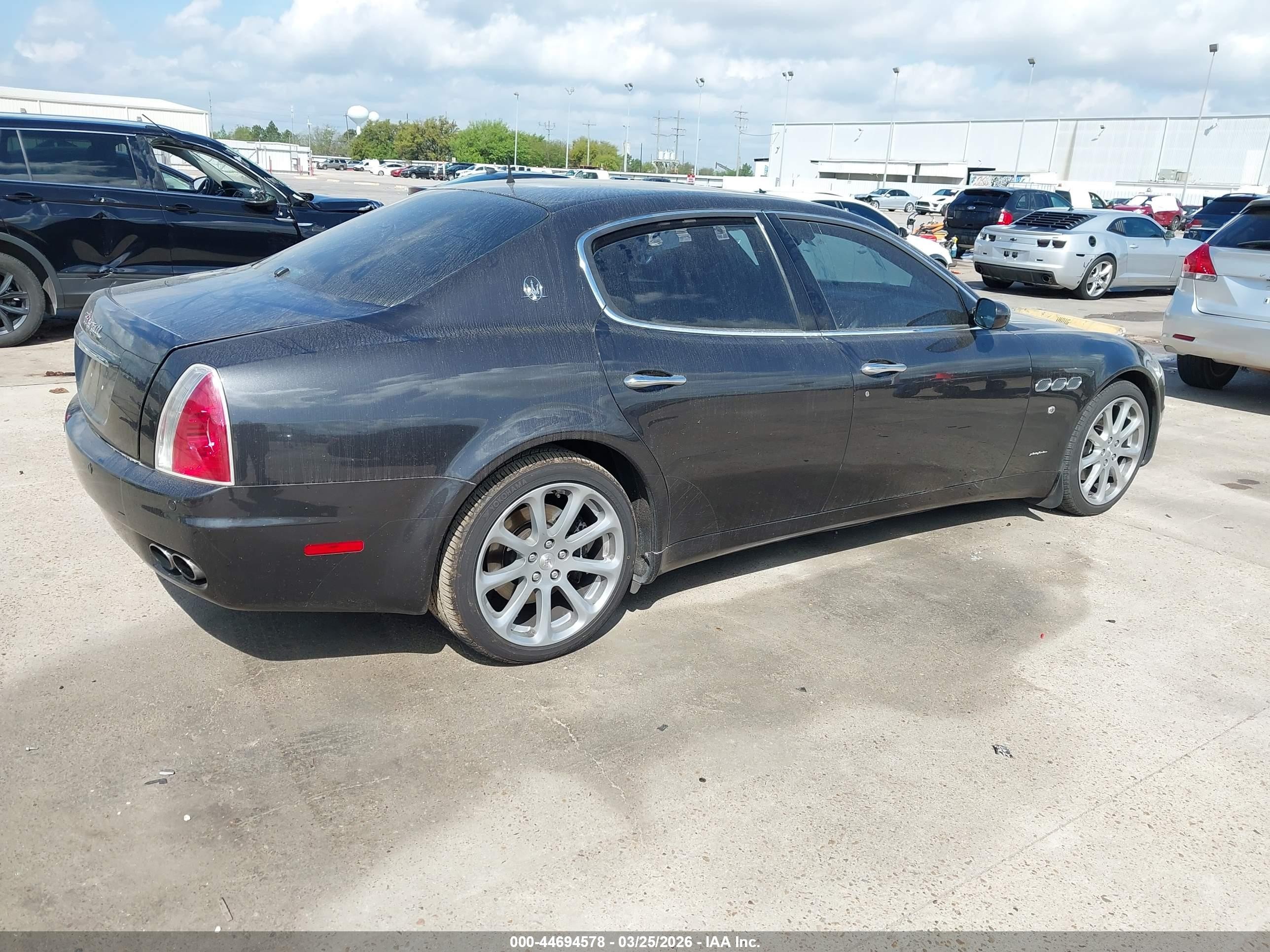 2007 Maserati Quattroporte Base Automatic/executive Gt Automatic/sport Gt Automatic Gray vin: ZAMFE39A470028379