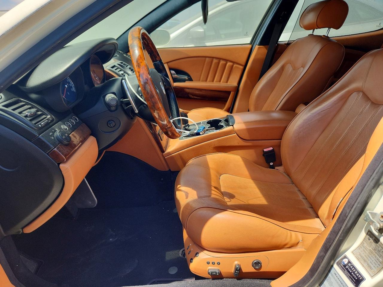 2007 Maserati Quattroporte M139 White vin: ZAMFE39A570032263