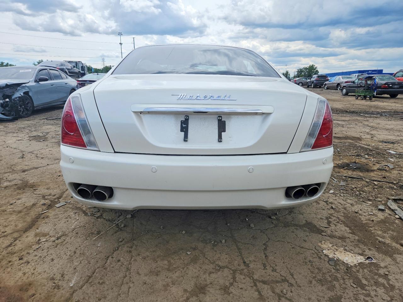 2007 Maserati Quattroporte M139 White vin: ZAMFE39A670030277