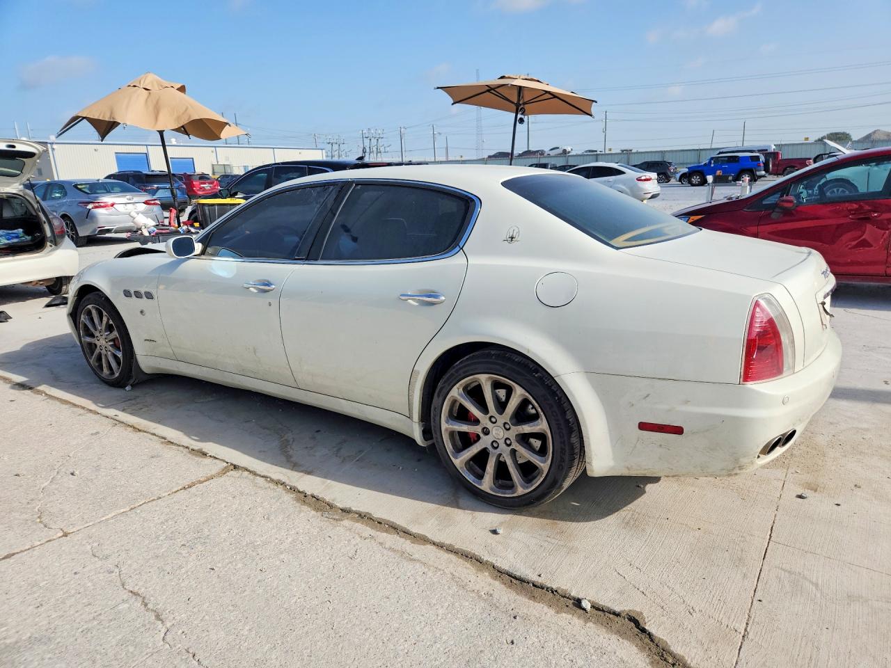 2007 Maserati Quattroporte M139 White vin: ZAMFE39A770030479