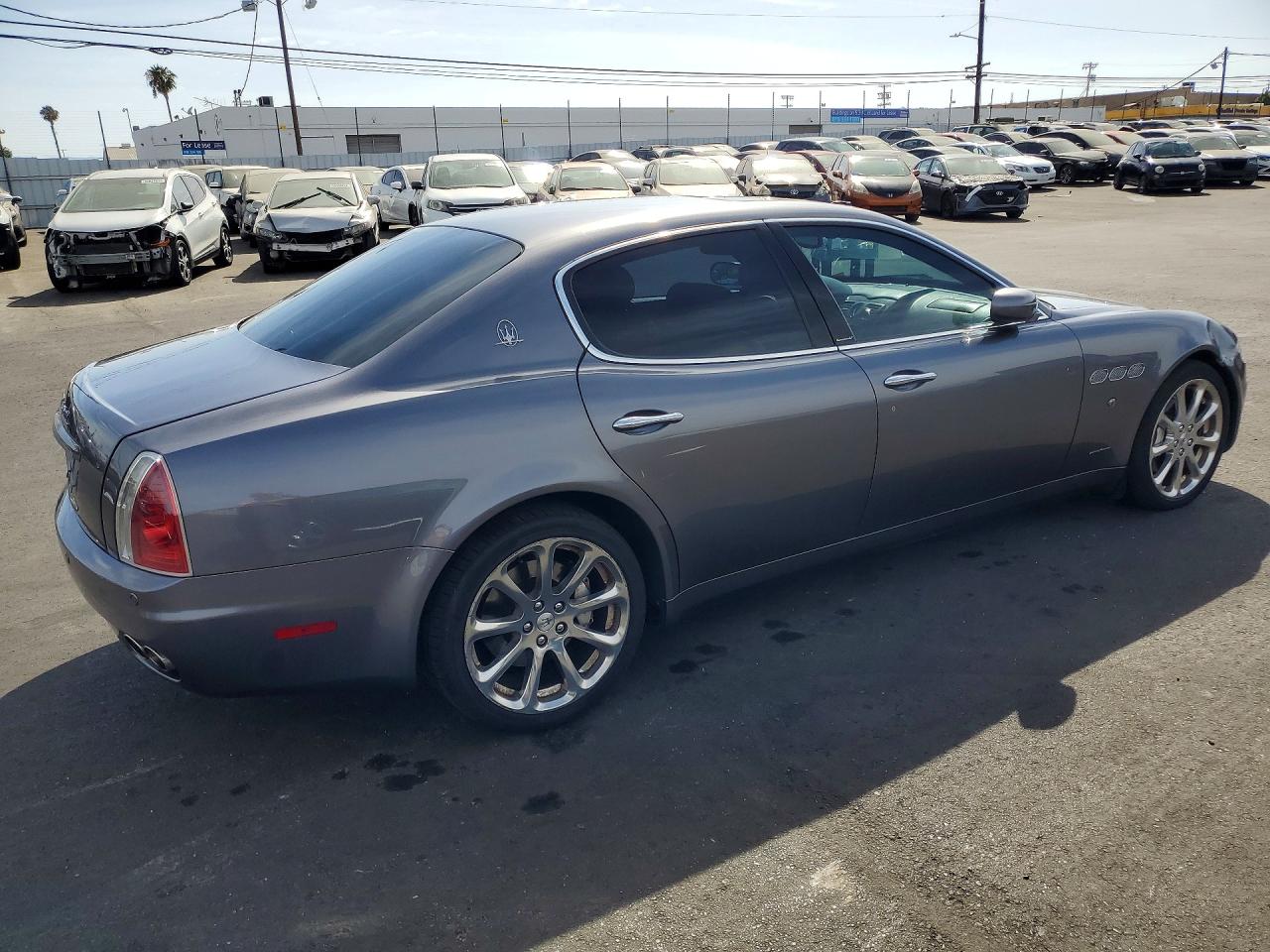 2007 Maserati Quattroporte M139 Gray vin: ZAMFE39A770032622