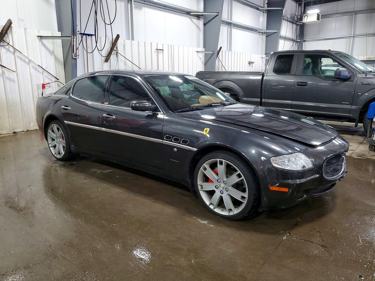 2007 Maserati Quattroporte M139 Charcoal vin: ZAMFE39A970031505