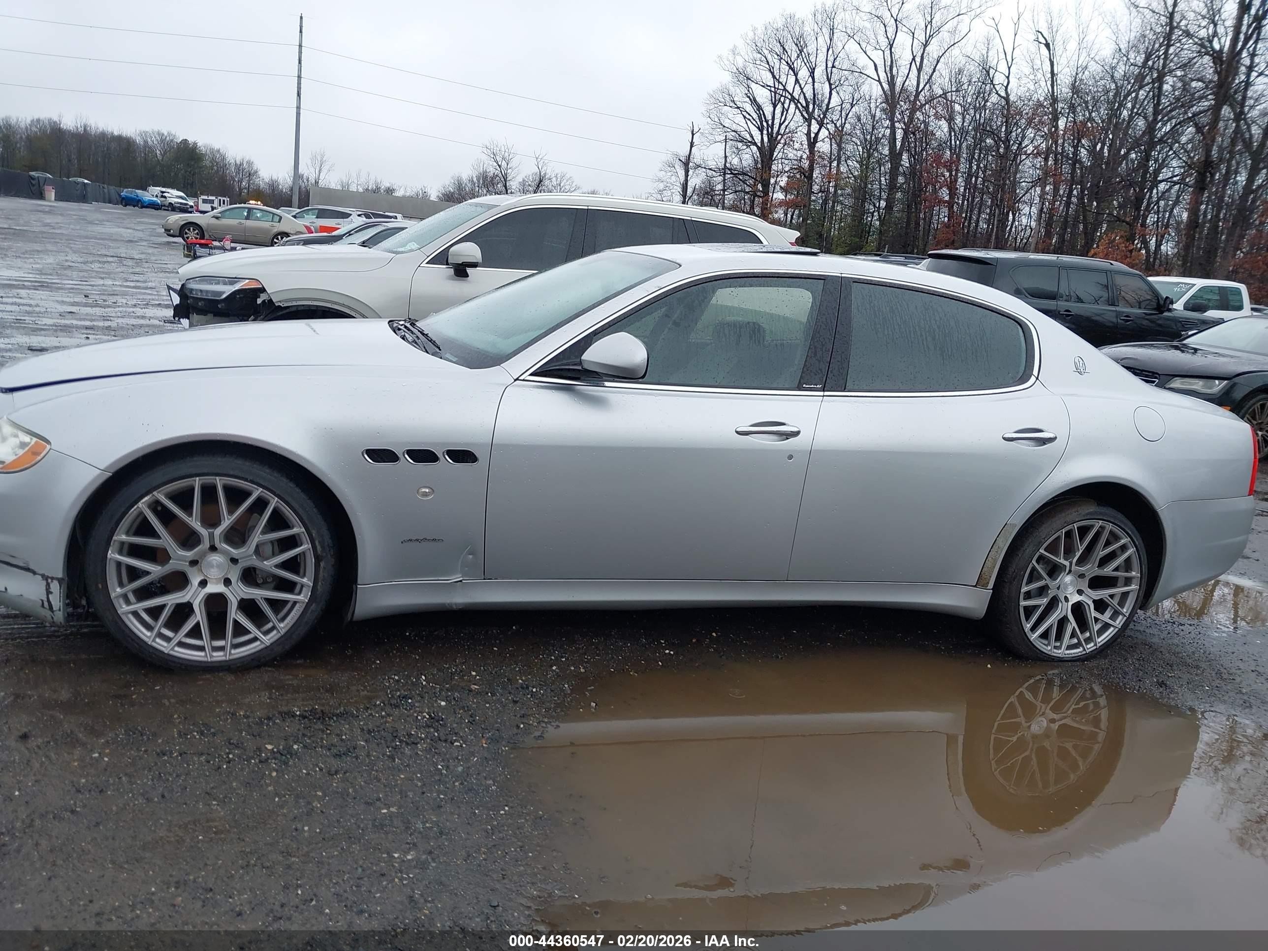 2009 Maserati Quattroporte   Gray vin: ZAMFK39A090044350