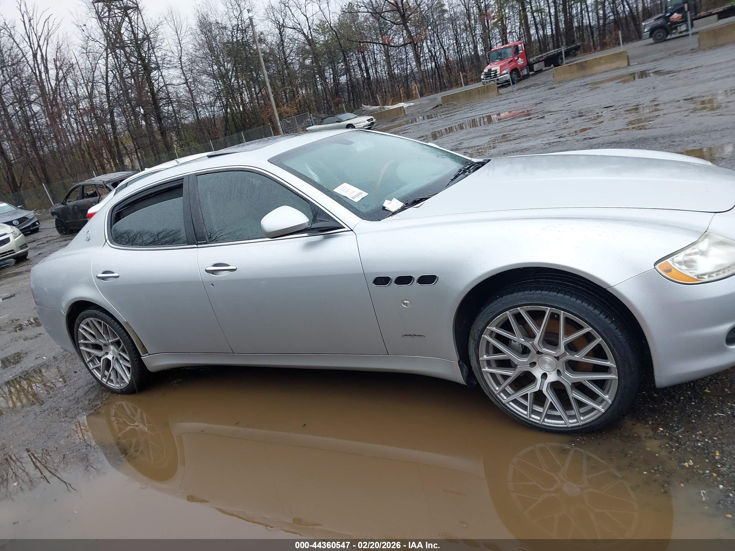 2009 Maserati Quattroporte   Gray vin: ZAMFK39A090044350