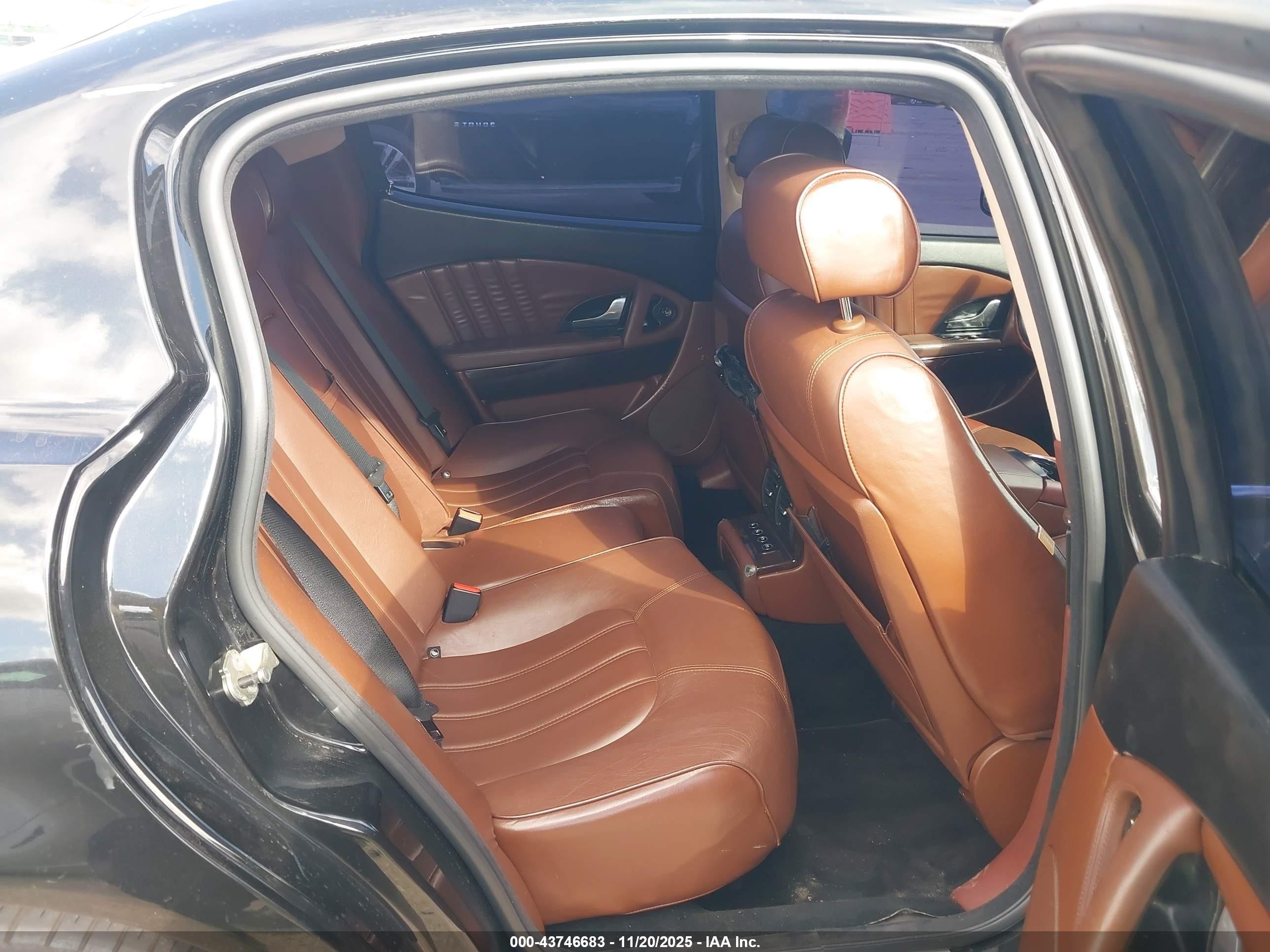 2009 Maserati Quattroporte   Черный vin: ZAMFK39A290044656