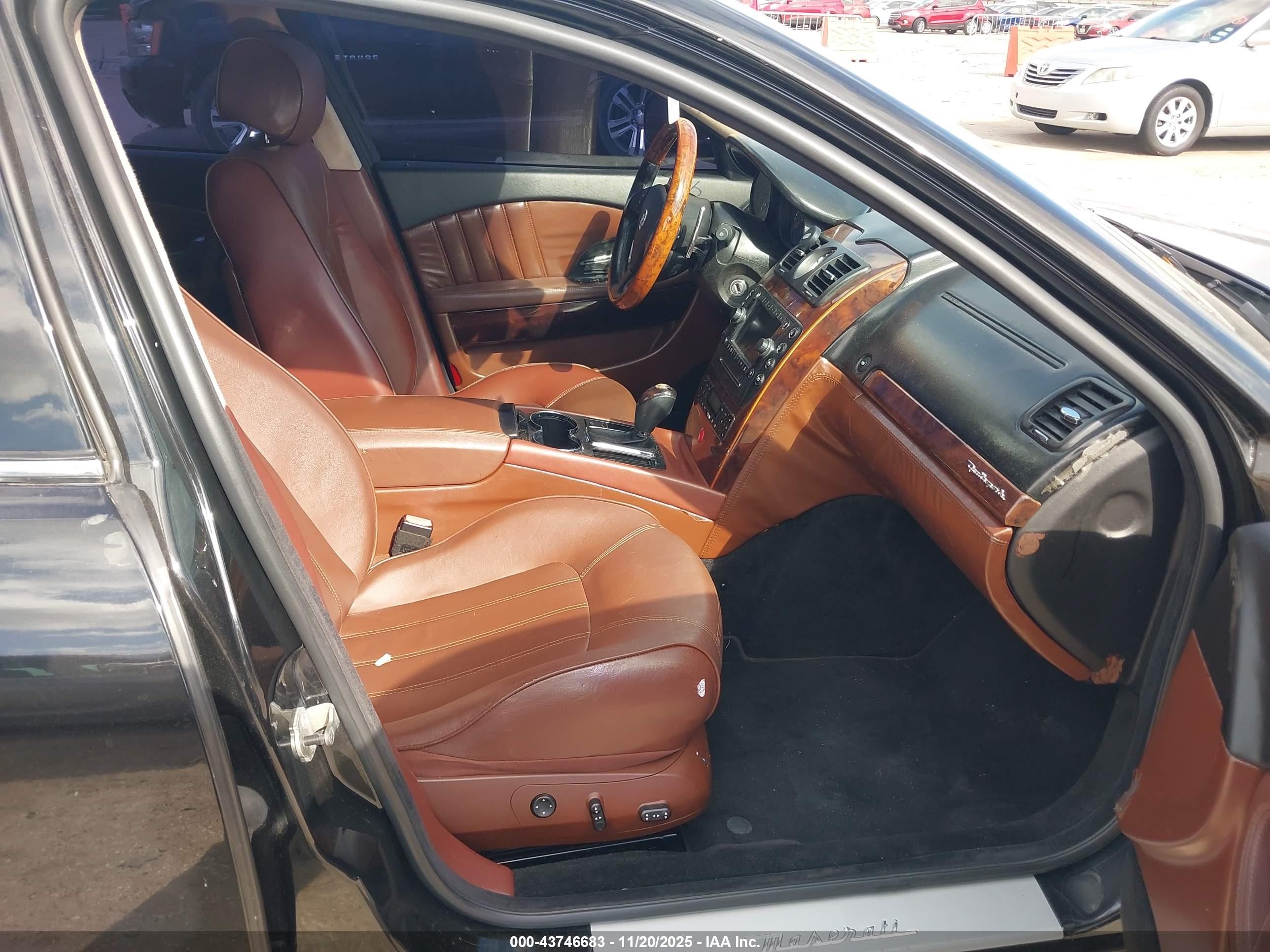2009 Maserati Quattroporte   Черный vin: ZAMFK39A290044656