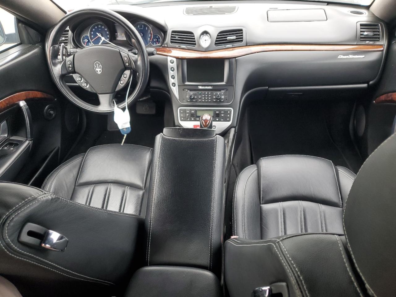 2008 Maserati Granturismo Silver vin: ZAMGJ45A980037818
