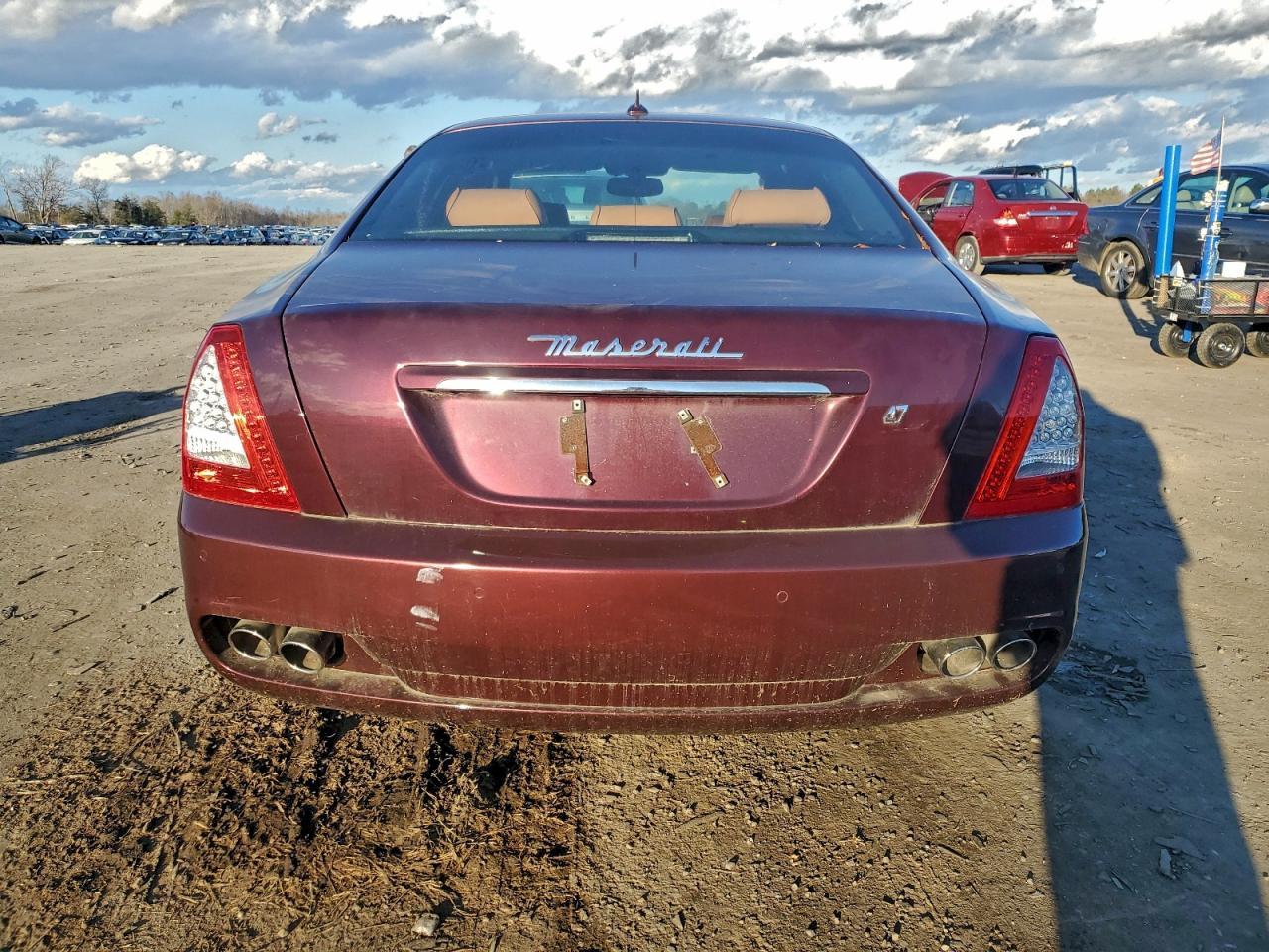 2009 Maserati Quattroporte S Burgundy vin: ZAMJK39A090045203