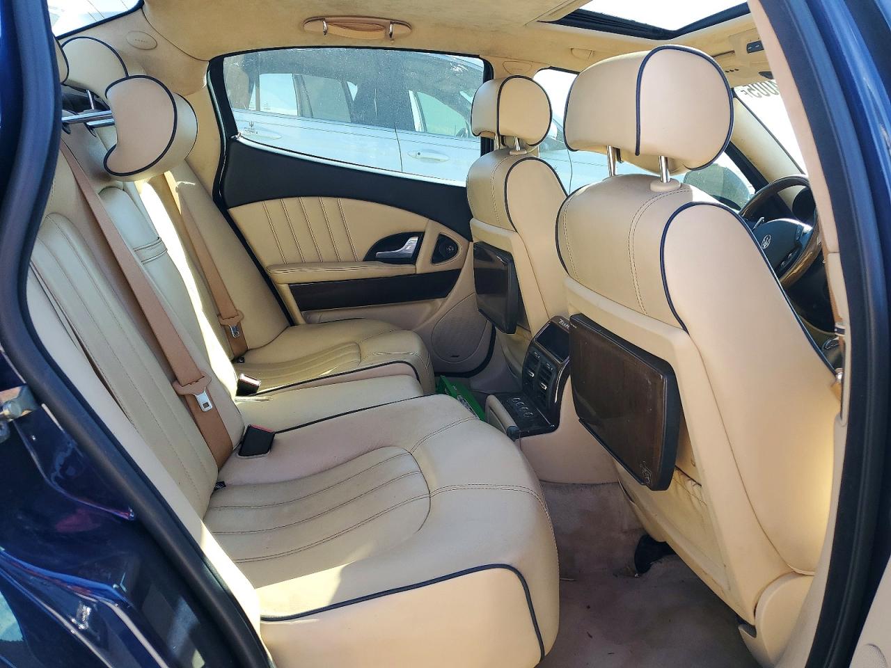 2009 Maserati Quattroporte S Blue vin: ZAMJK39A490045222