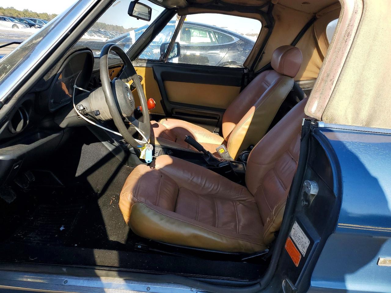 1986 Alfa Romeo Veloce 2000 Spider Blue vin: ZARBA5410G1037419