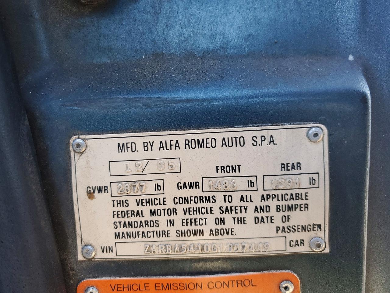 1986 Alfa Romeo Veloce 2000 Spider Blue vin: ZARBA5410G1037419