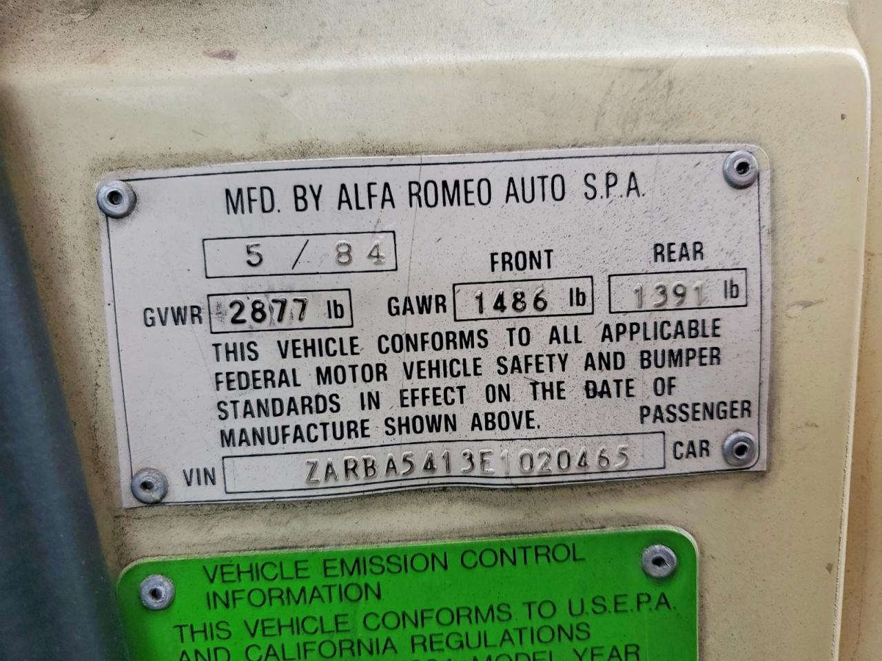 1984 Alfa Romeo Veloce 2000 Spider Желтый vin: ZARBA5413E1020465