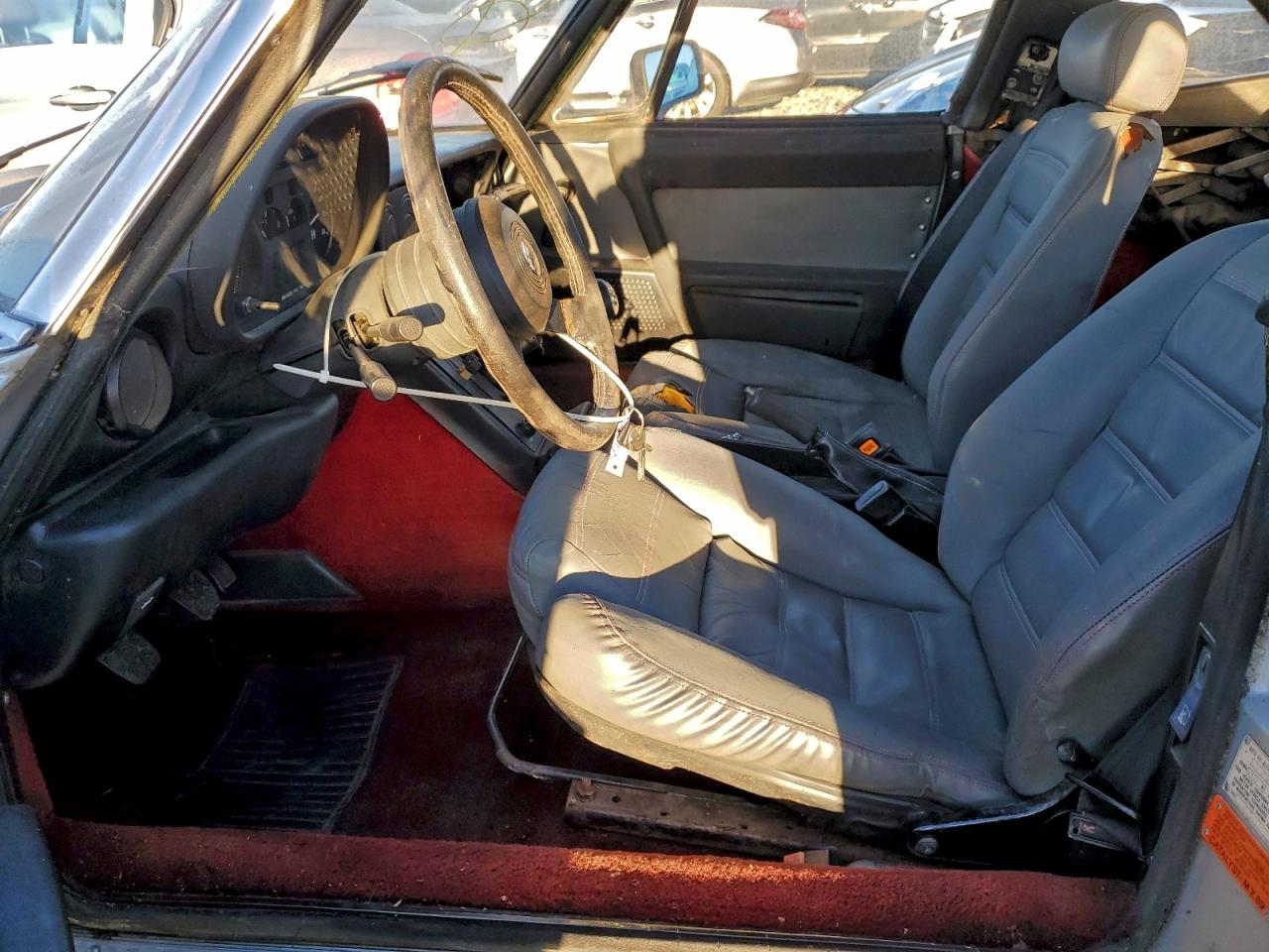 1989 Alfa Romeo Spider Quadrifoglio Серебряный vin: ZARBA5567K1064779