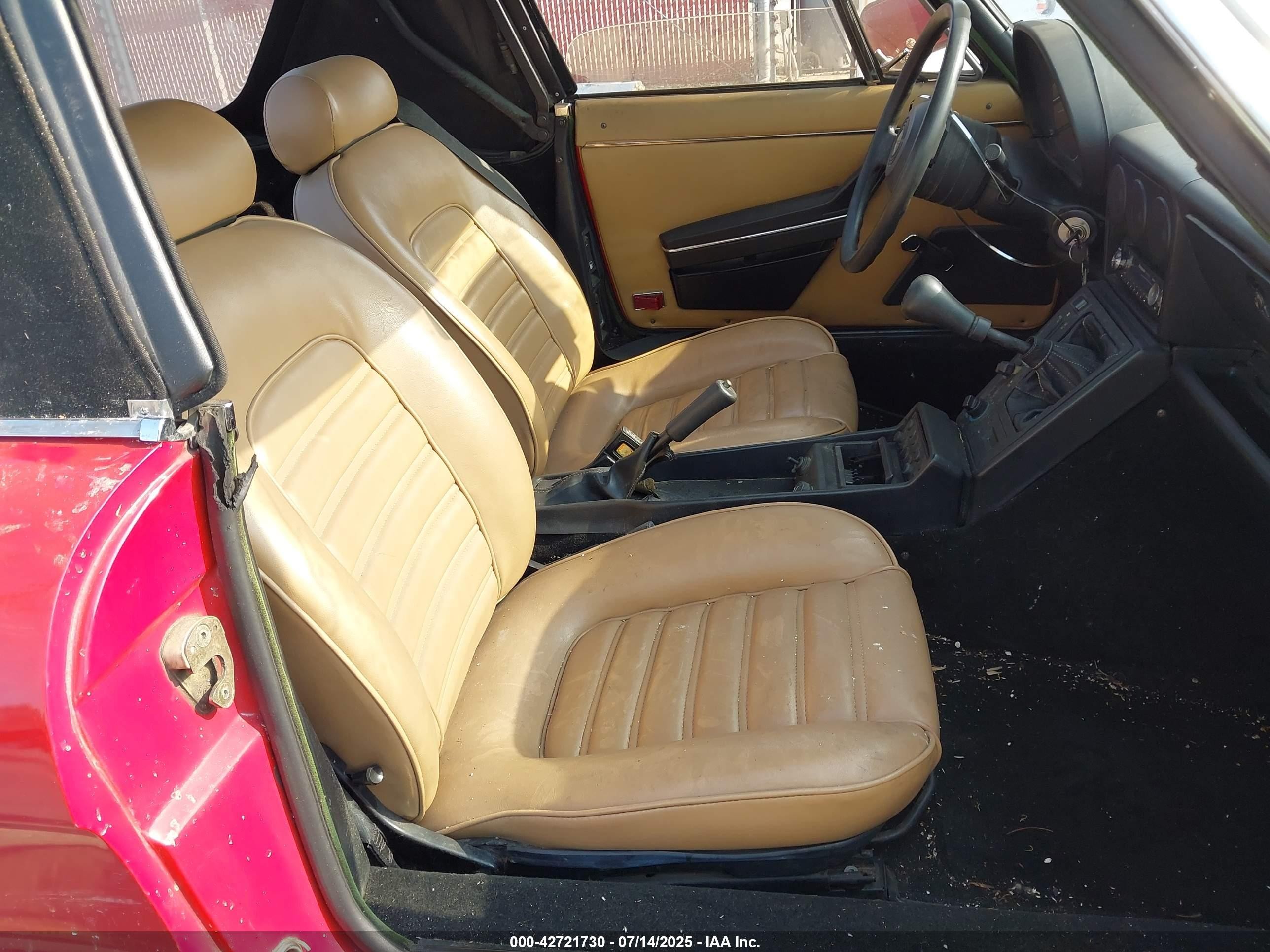 1989 Alfa Romeo Spider Graduate Красный vin: ZARBA5641K1063205