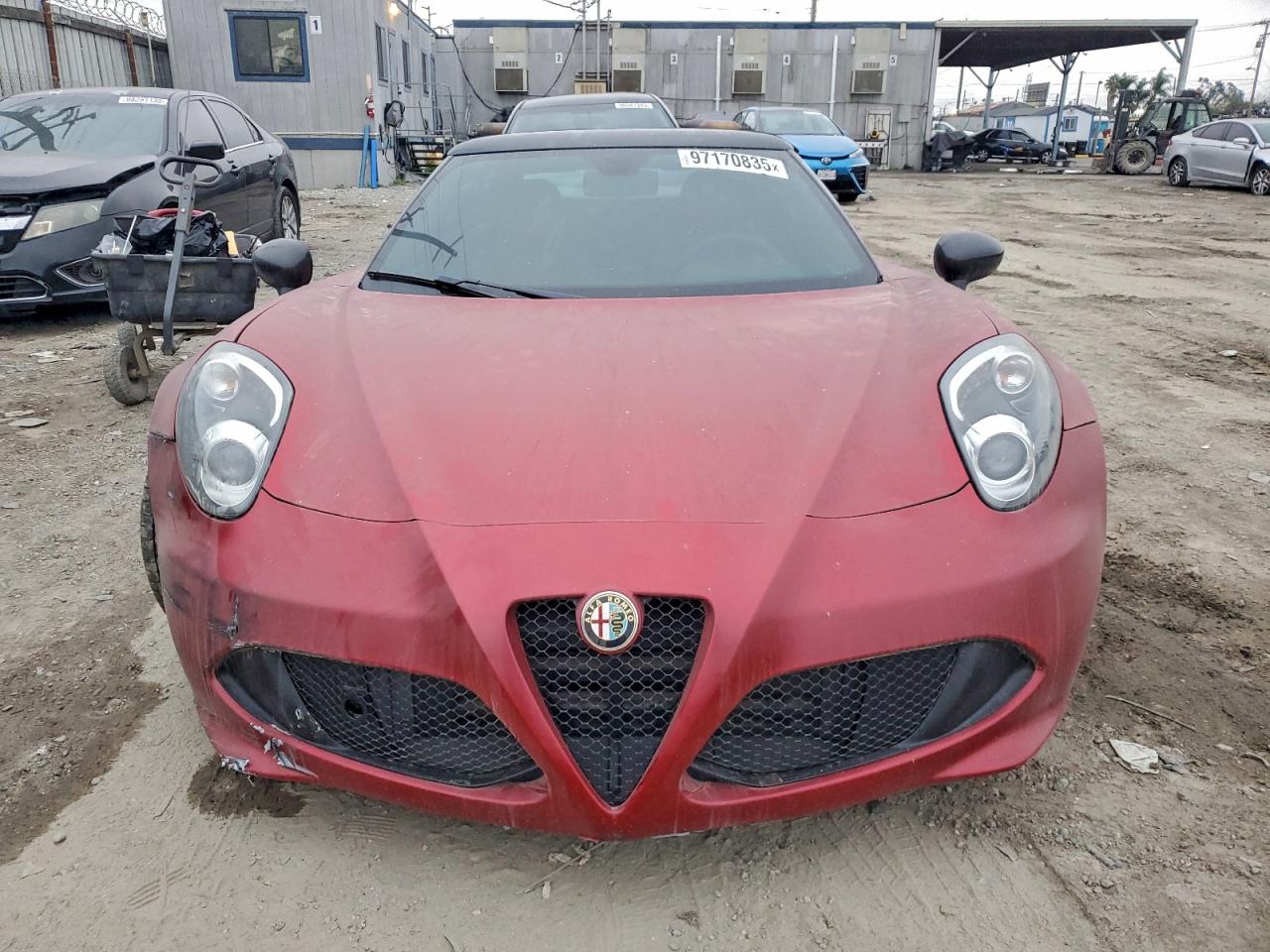 2015 Alfa Romeo 4c Spider Red vin: ZARBAAB43FM169450