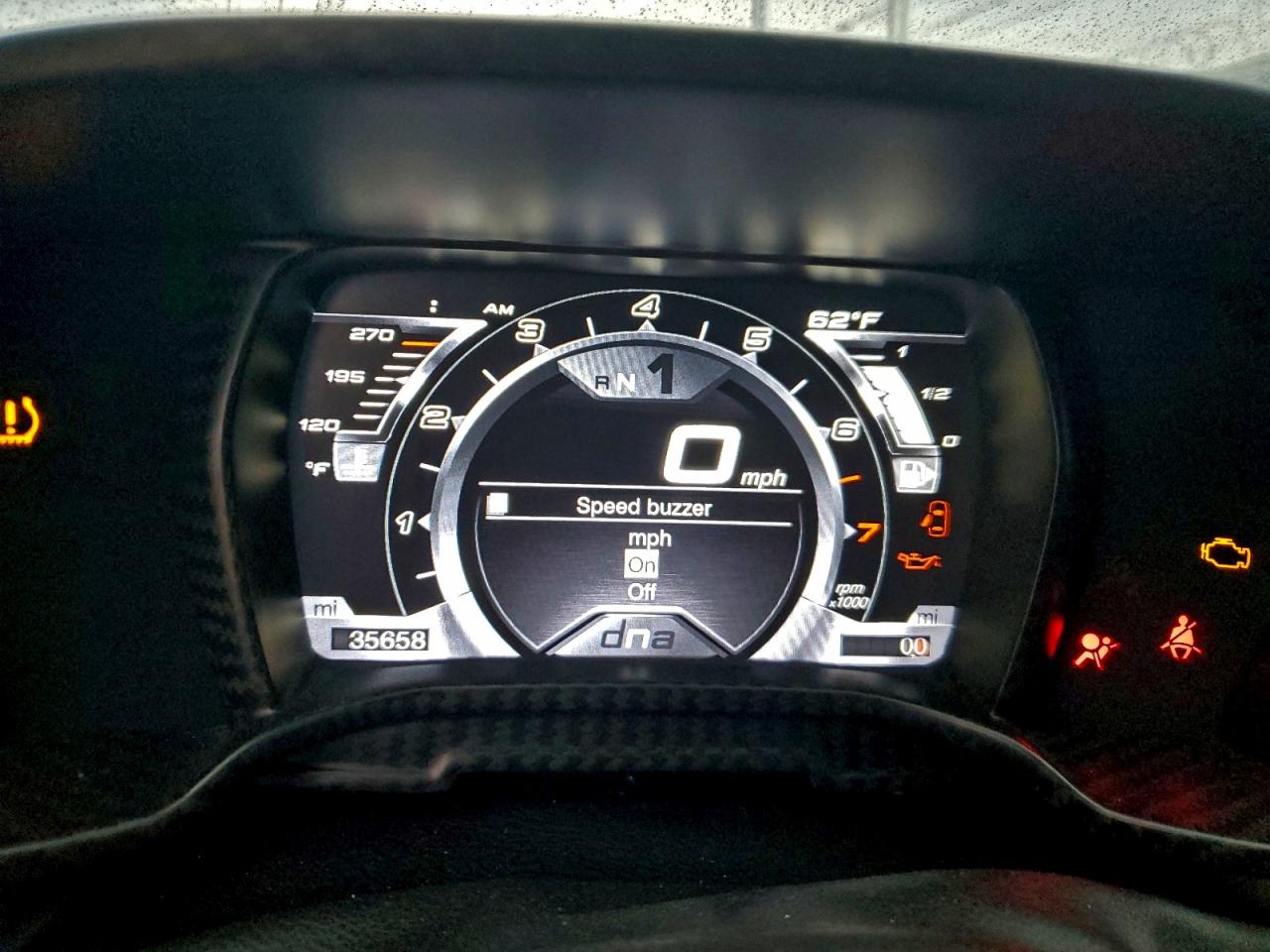 2015 Alfa Romeo 4c Spider Red vin: ZARBAAB43FM169450