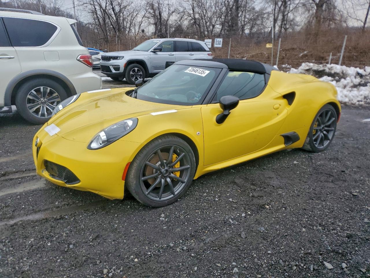 2015 Alfa Romeo 4c Spider Yellow vin: ZARBAAB49FM169436