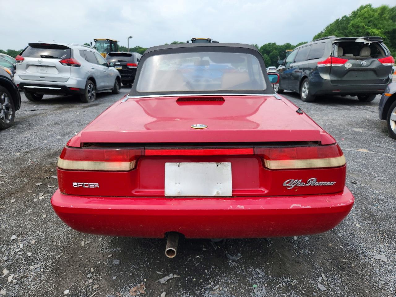 1991 Alfa Romeo Romeo Red vin: ZARBB32G1M6005201