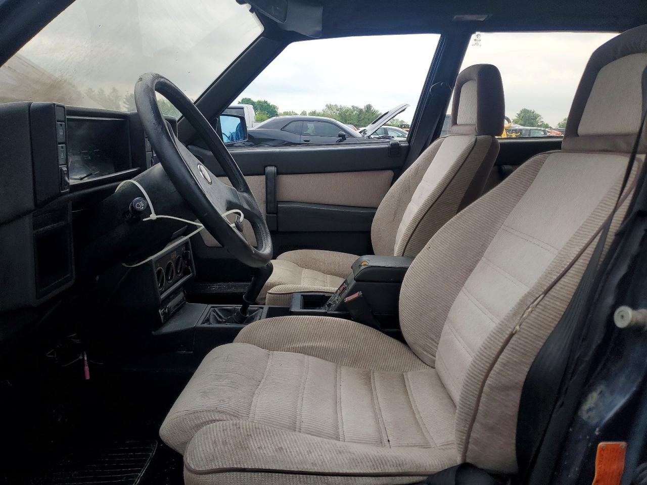 1987 Alfa Romeo Milano Platinum Синий vin: ZARDA1361H1025523