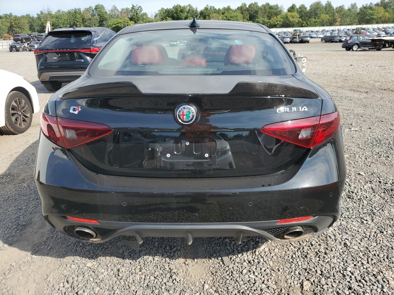 2018 Alfa Romeo Giulia Ti Q4 Black vin: ZARFAEEN5J7583754