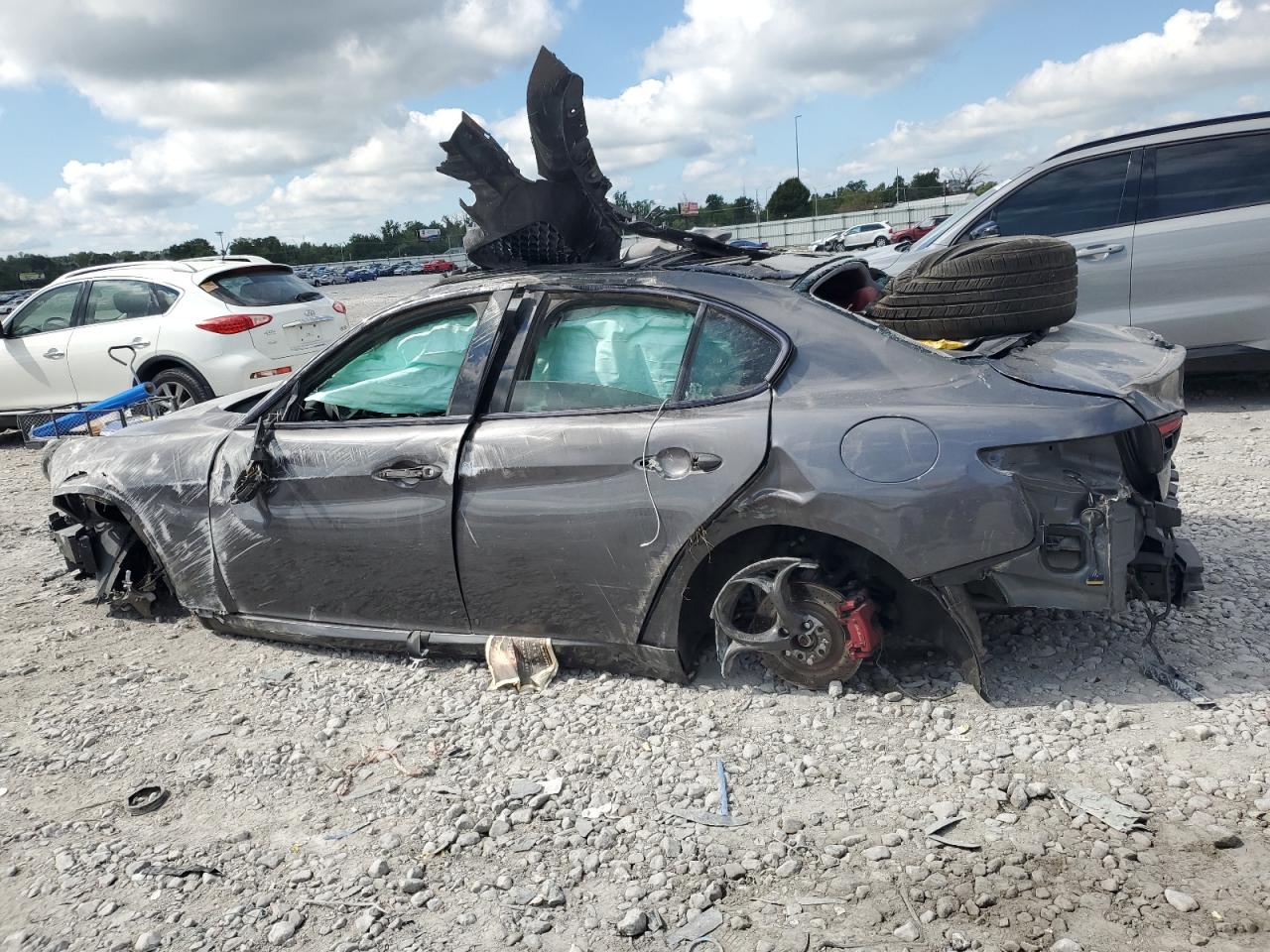 2018 Alfa Romeo Giulia Ti Q4 Gray vin: ZARFAEEN8J7571985