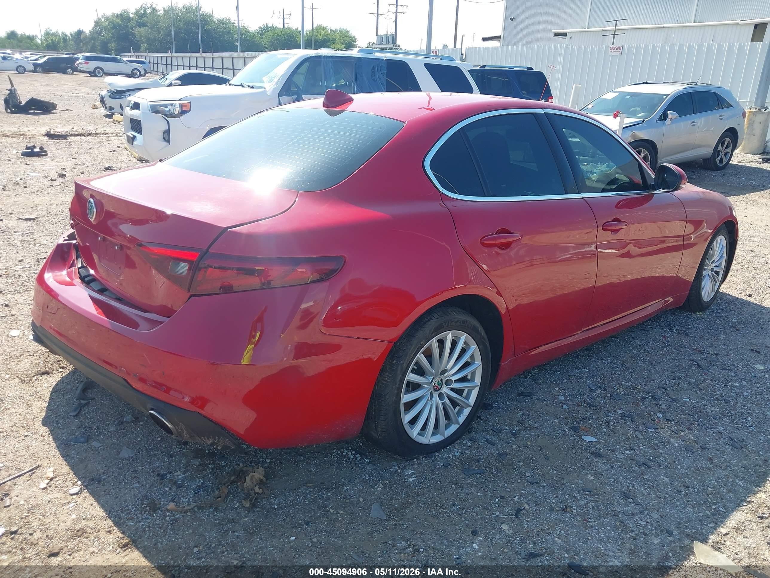 2021 Alfa Romeo Giulia Rwd Red vin: ZARFAMAN9M7639831