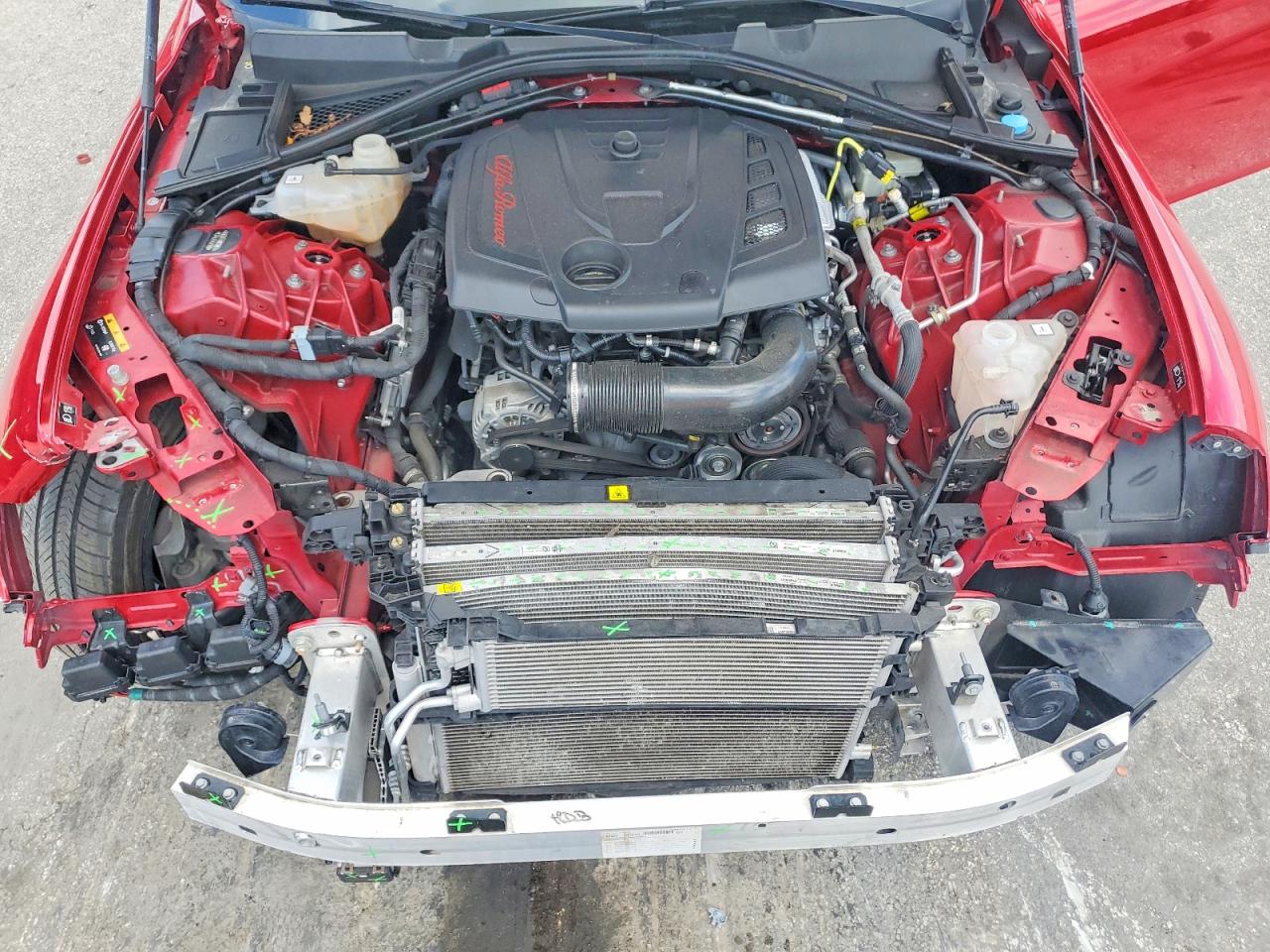 2020 Alfa Romeo Giulia Ti Red vin: ZARFAMBN7L7624290