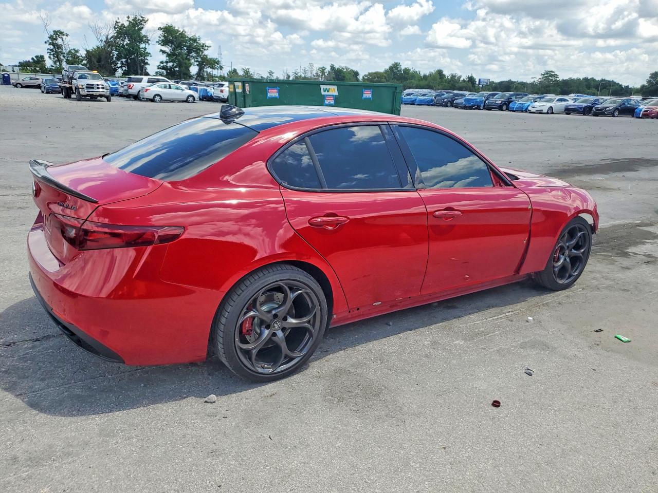 2020 Alfa Romeo Giulia Ti Red vin: ZARFAMBN7L7624290