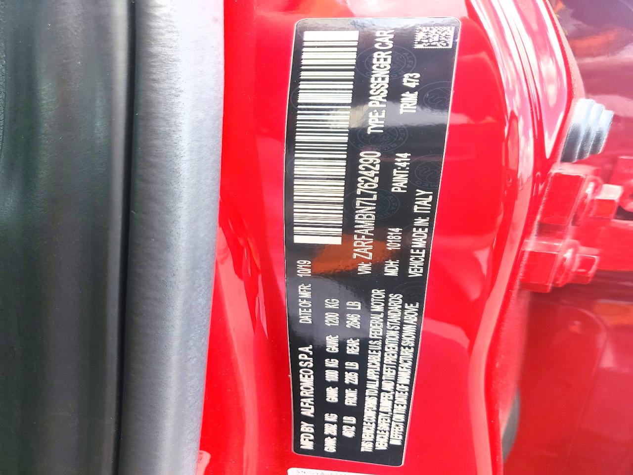 2020 Alfa Romeo Giulia Ti Red vin: ZARFAMBN7L7624290