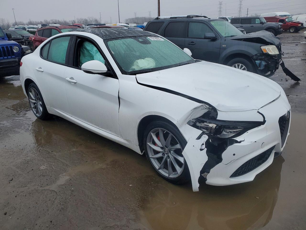 2023 Alfa Romeo Giulia Sprint White vin: ZARFANAN0P7673778