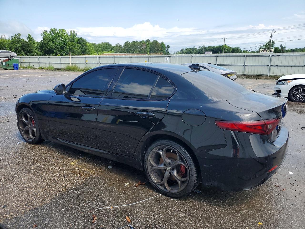 2019 Alfa Romeo Giulia Черный vin: ZARFANAN4K7610160