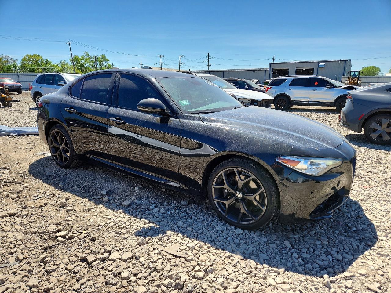 2021 Alfa Romeo Giulia Ti Black vin: ZARFANBN2M7648603